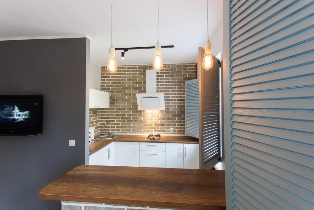 Loft Apartment Near Botanical Garden Kharkiv Exterior photo