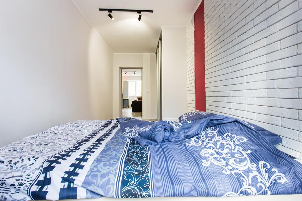Loft Apartment Near Botanical Garden Kharkiv Exterior photo